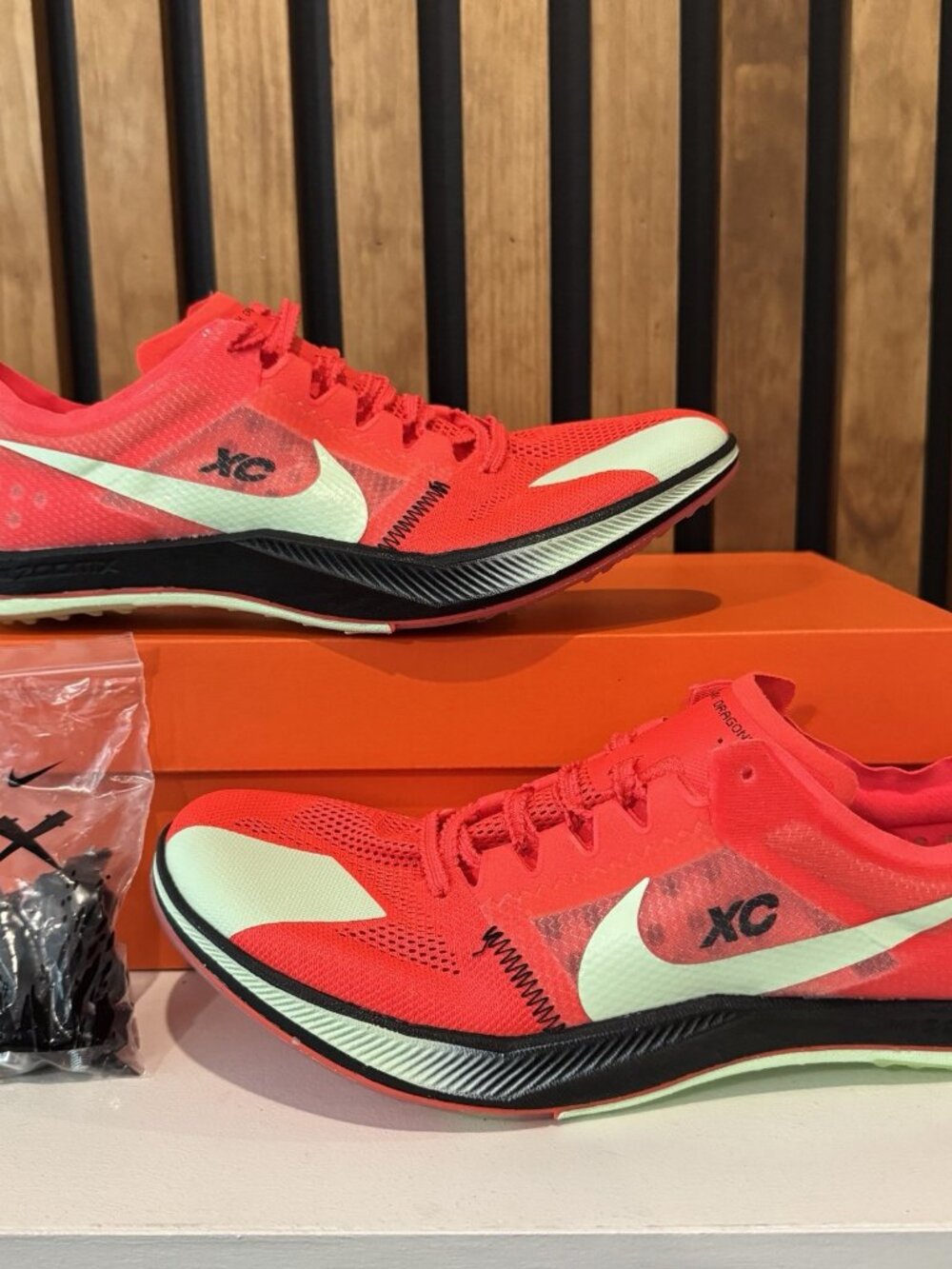 SIZE 9.5 MENS - Nike ZoomX Dragonfly XC Cross Country Spikes Red DX7992-600 NEW
